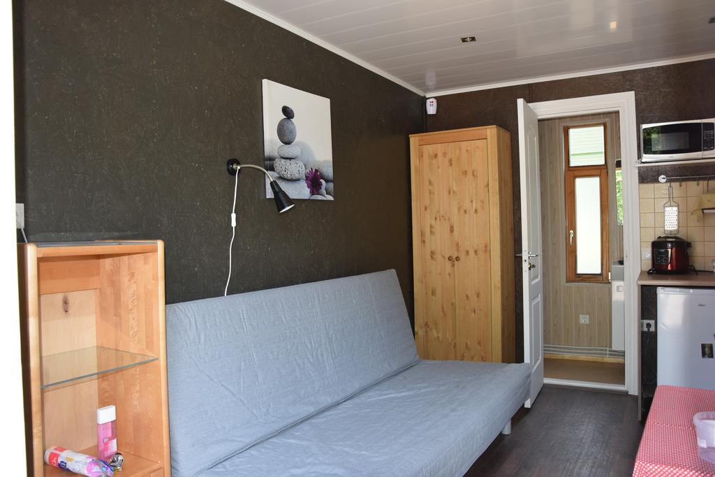 Melluzi Cottage Юрмала Екстер'єр фото